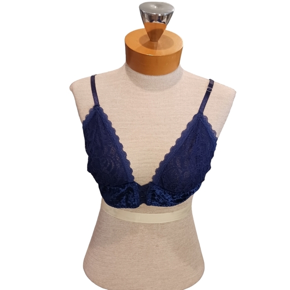 Size Extra Large Ella Lust Womens Bralette Velour Dark Blue Whimsigoth - Picture 1 of 5